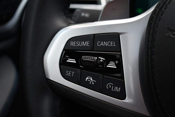BMW X3 xDrive30e M-Sport Pano ACC M-zetels H/K HUD Brooklyngrau