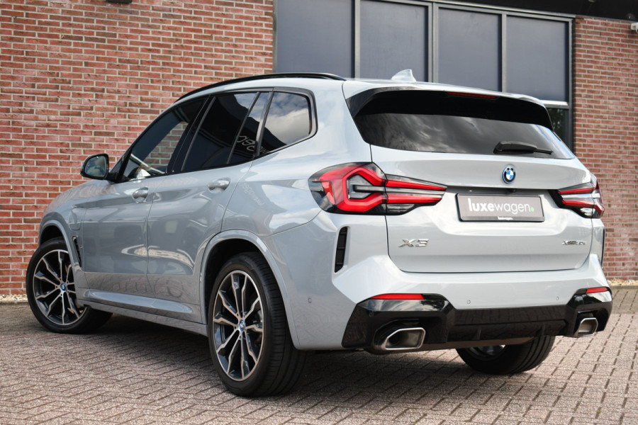 BMW X3 xDrive30e M-Sport Pano ACC M-zetels H/K HUD Brooklyngrau