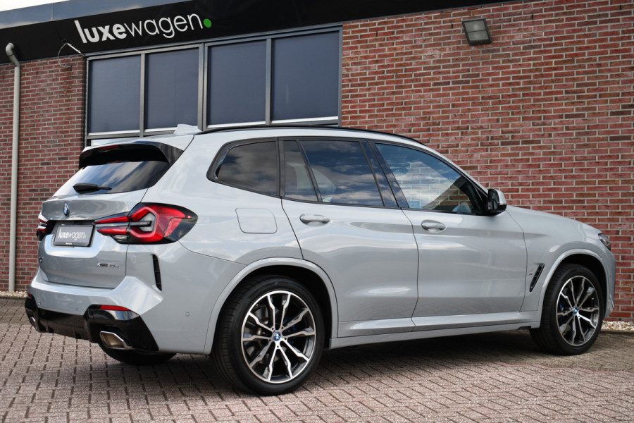 BMW X3 xDrive30e M-Sport Pano ACC M-zetels H/K HUD Brooklyngrau