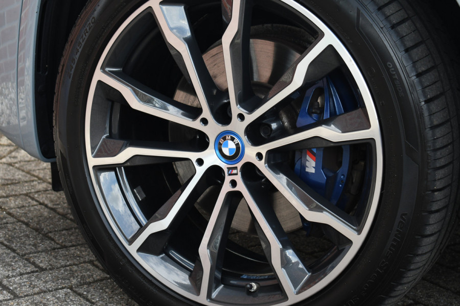 BMW X3 xDrive30e M-Sport Pano ACC M-zetels H/K HUD Brooklyngrau