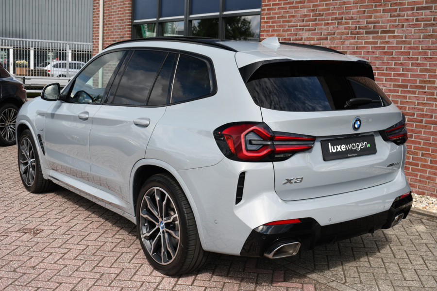 BMW X3 xDrive30e M-Sport Pano ACC M-zetels H/K HUD Brooklyngrau