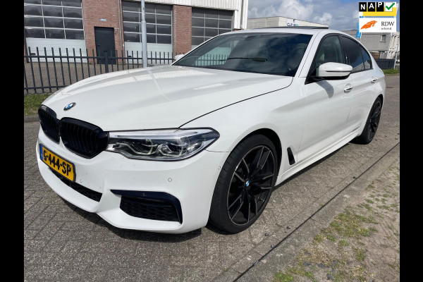 BMW 5 Serie 520d High Executive,M Pakket, Adaptief CC, Head Up