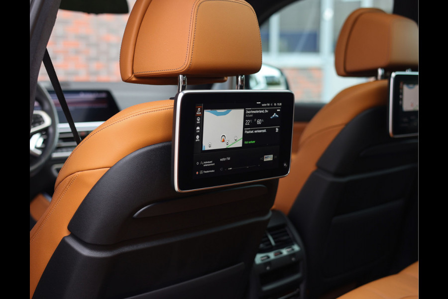 BMW X5 M50d High Executive | Trekhaak - Pano - Entertainment