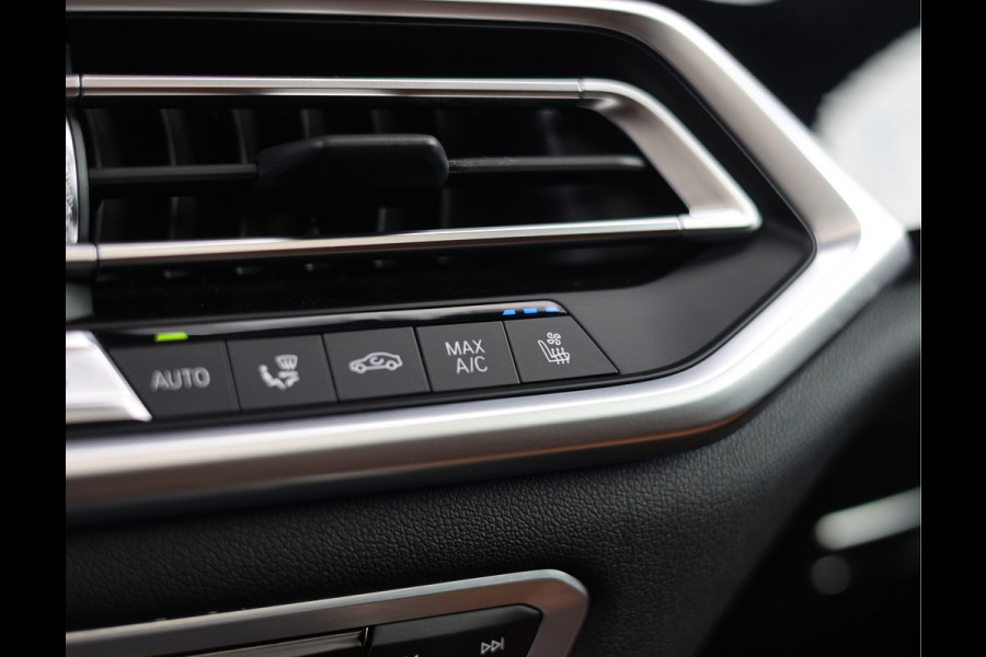 BMW X5 M50d High Executive | Trekhaak - Pano - Entertainment