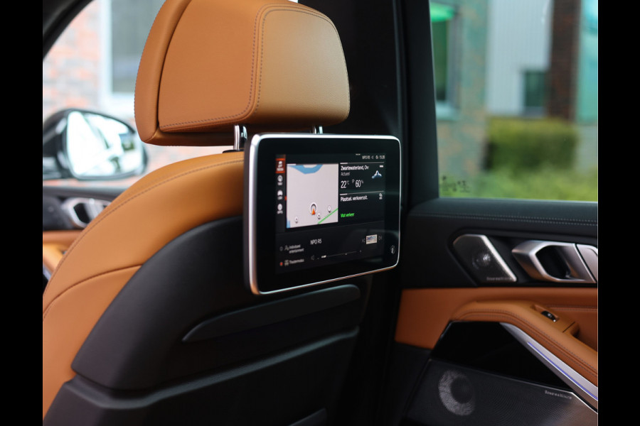 BMW X5 M50d High Executive | Trekhaak - Pano - Entertainment