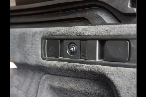 BMW X5 M50d High Executive | Trekhaak - Pano - Entertainment