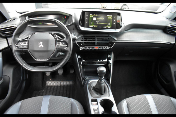 Peugeot 2008 1.2 PureTech 130PK Allure Pack | Carplay | Trekhaak | Adapt. Cruise. | Incl garantie