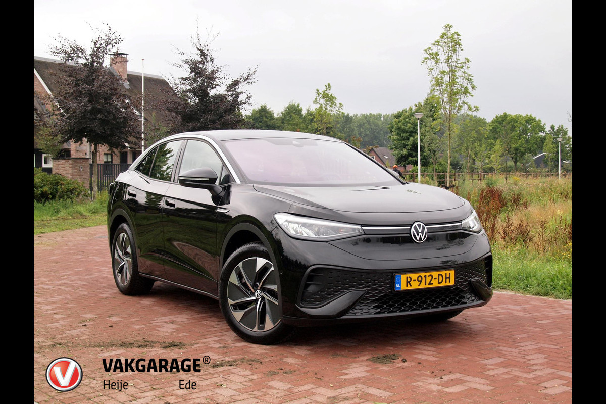 Volkswagen ID.5 Pro 77 kWh | Trekhaak | Camera | Apple Carplay | Warmtepomp | Sfeerverlichting | NL-Auto | Volkswagen ID.5 Pro 77 kWh | Trekhaak | Camera | Apple Carplay | Warmtepomp | Sfeerverlichting | NL-Auto |