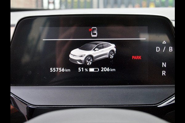 Volkswagen ID.5 Pro 77 kWh | Trekhaak | Camera | Apple Carplay | Warmtepomp | Sfeerverlichting | NL-Auto |
