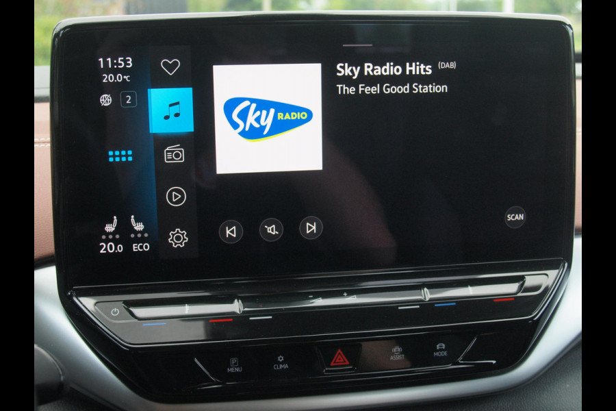 Volkswagen ID.5 Pro 77 kWh | Trekhaak | Camera | Apple Carplay | Warmtepomp | Sfeerverlichting | NL-Auto |