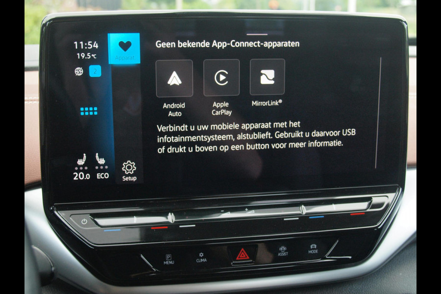 Volkswagen ID.5 Pro 77 kWh | Trekhaak | Camera | Apple Carplay | Warmtepomp | Sfeerverlichting | NL-Auto |