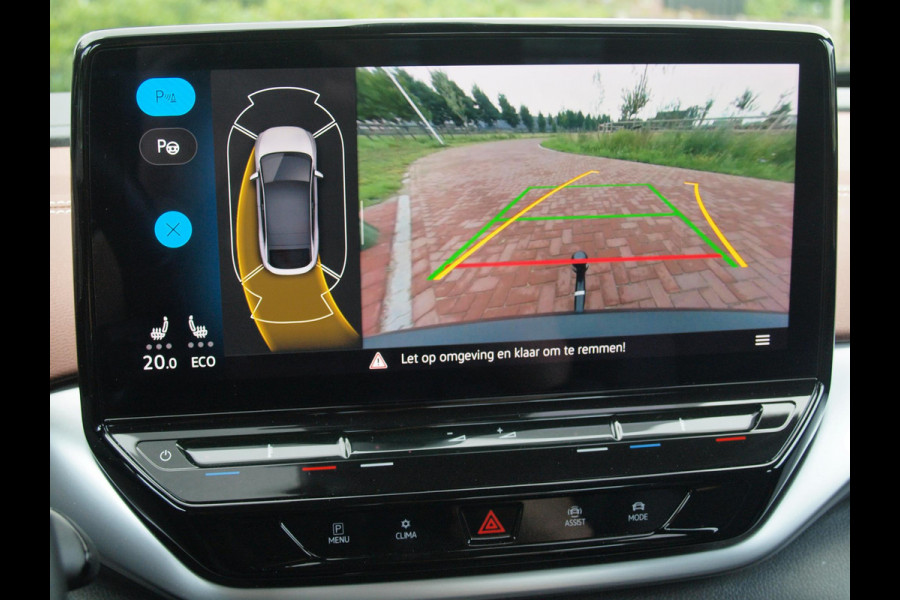 Volkswagen ID.5 Pro 77 kWh | Trekhaak | Camera | Apple Carplay | Warmtepomp | Sfeerverlichting | NL-Auto |