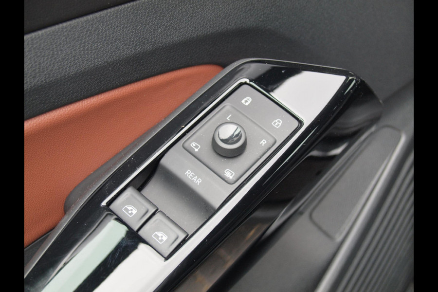 Volkswagen ID.5 Pro 77 kWh | Trekhaak | Camera | Apple Carplay | Warmtepomp | Sfeerverlichting | NL-Auto |