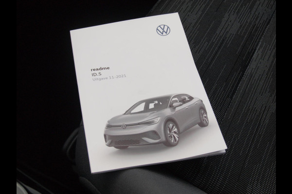 Volkswagen ID.5 Pro 77 kWh | Trekhaak | Camera | Apple Carplay | Warmtepomp | Sfeerverlichting | NL-Auto |