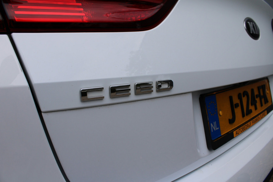 Kia Ceed Sportswagon 1.0 T-GDi DynamicLine | Trekhaak | Origin NL | Camera | Navigatie | Carplay