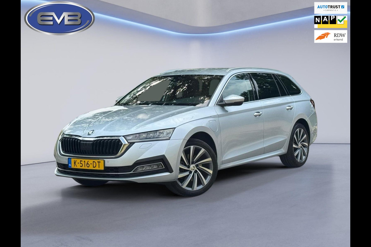 Škoda Octavia Combi 1.4 TSI AUTOMAAT iV 150 pk PHEV Business Edition Plus, vele opties, trekh,1e eigenaar, Originele NL auto nap Škoda Octavia Combi 1.4 TSI AUTOMAAT iV 150 pk PHEV Business Edition Plus, vele opties, trekh,1e eigenaar, Originele NL auto nap
