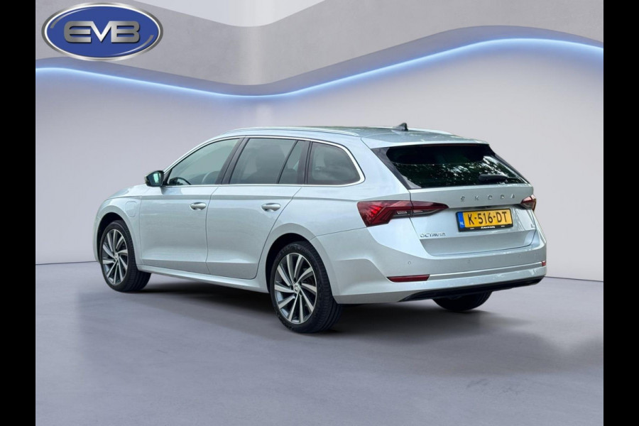 Škoda Octavia Combi 1.4 TSI AUTOMAAT iV 150 pk PHEV Business Edition Plus, vele opties, trekh,1e eigenaar, Originele NL auto nap