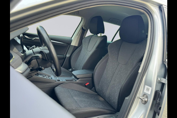 Škoda Octavia Combi 1.4 TSI AUTOMAAT iV 150 pk PHEV Business Edition Plus, vele opties, trekh,1e eigenaar, Originele NL auto nap