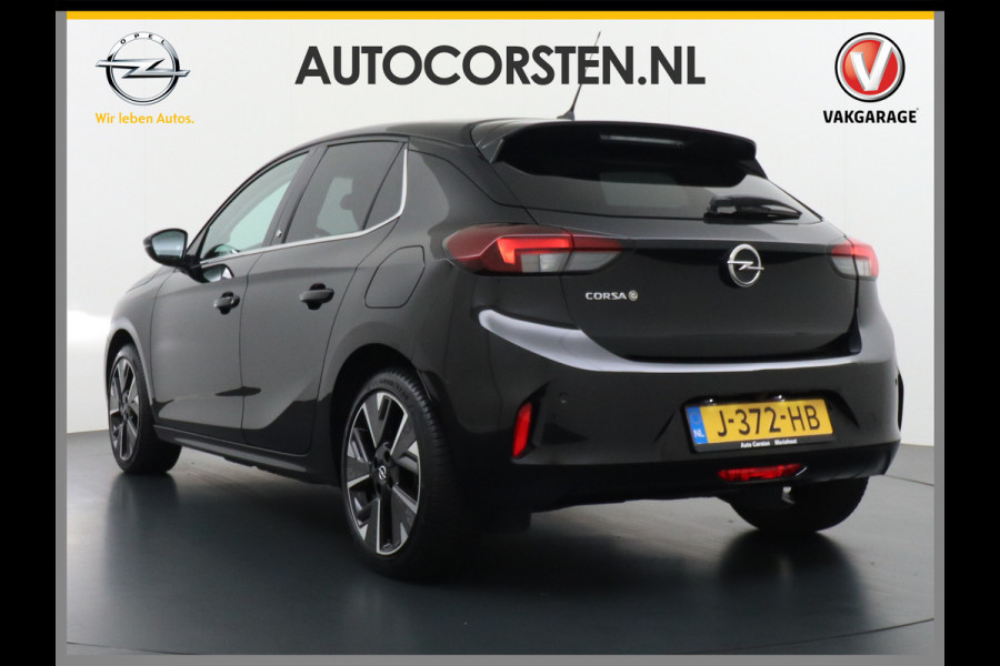 Opel CORSA-E Innovation 50kWh Pano-dak Leer 360°Camera Navi PDC-a+v Opel-Connect Apple Carplay Android Auto Stoelverwarming Ecc Stuurverwarmi Lmv Sensor dodehoek Visio park 1 Keyless Verkeersbord detectie Connected services Dealeronderhouden 1e Eigenaar Origineel Nederlandse Auto € 38.000 nieuw! Accugarantie tot 12-8-2028/160.000km