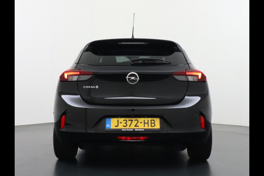 Opel CORSA-E Innovation 50kWh Pano-dak Leer 360°Camera Navi PDC-a+v Opel-Connect Apple Carplay Android Auto Stoelverwarming Ecc Stuurverwarmi Lmv Sensor dodehoek Visio park 1 Keyless Verkeersbord detectie Connected services Dealeronderhouden 1e Eigenaar Origineel Nederlandse Auto € 38.000 nieuw! Accugarantie tot 12-8-2028/160.000km