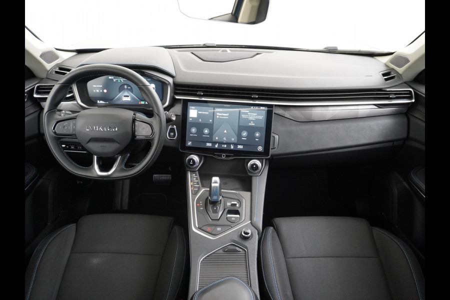 Lynk & Co 01 1.5 PHEV AUT-7 261pk Pano-Schuif-K-dak 20" 360°Camera Apple Carplay Android Auto Adaptive-Cruise Navi Pdc Ecc Keyless Led Plug-I Elek.Memory.Stoel File assistent Dodehoek detector Elektrisch bedienbare achterklep Rijstrooksensor Wifi Verkeersbord detectie 425Nm koppel 3,7kw laadvermogen A-label Euro 6 Hybride Benzine/Elektrisch rijden tot ca.69km 1.800kg trekvermogen