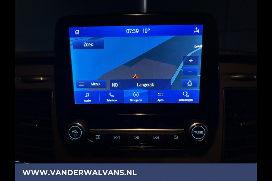 Ford Transit Custom 2.0 TDCI L2H1 Euro6 Airco | Camera | Navigatie | LED | Apple Carplay | 2800kg Trekvermogen Cruisecontrol, Parkeersensoren, Stoelverwarming, Verwarmde voorruit, Bijrijdersbank, Android auto