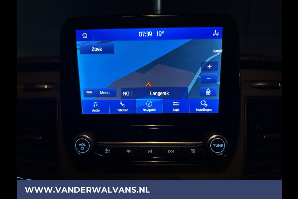 Ford Transit Custom 2.0 TDCI L2H1 Euro6 Airco | Camera | Navigatie | LED | Apple Carplay | 2800kg Trekvermogen Cruisecontrol, Parkeersensoren, Stoelverwarming, Verwarmde voorruit, Bijrijdersbank, Android auto