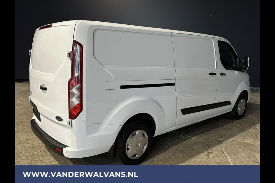 Ford Transit Custom 2.0 TDCI L2H1 Euro6 Airco | Camera | Navigatie | LED | Apple Carplay | 2800kg Trekvermogen Cruisecontrol, Parkeersensoren, Stoelverwarming, Verwarmde voorruit, Bijrijdersbank, Android auto