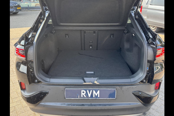 Volkswagen ID.5 Pro Business Advantage 77 kWh MEMORY SEAT | ELEK. TREKHAAK | CAMERA | PANO