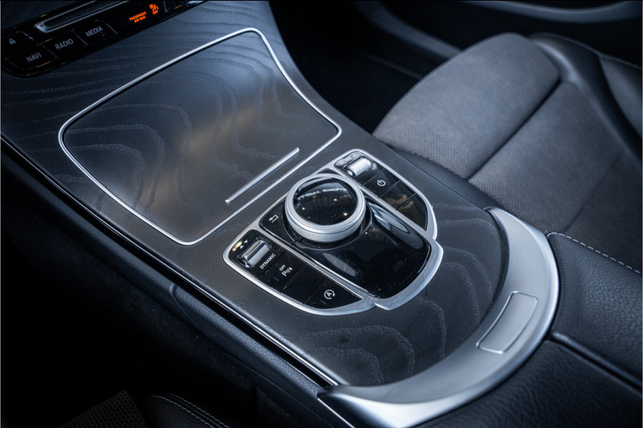 Mercedes-Benz C-Klasse Estate C180 Sport Edition Premium Plus - AMG Line | Burmester | Trekhaak | Camera | Stoelverwarming