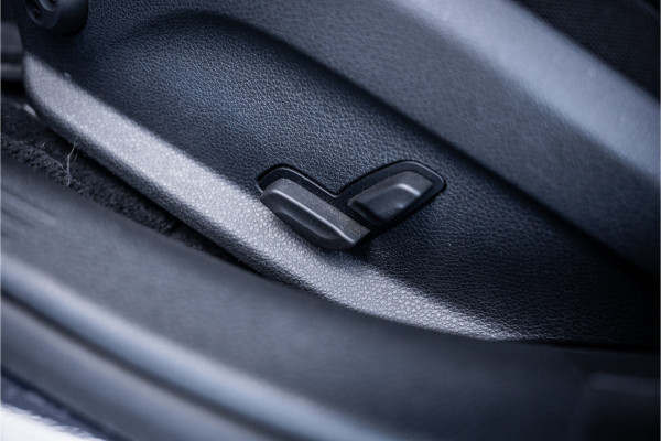 Mercedes-Benz C-Klasse Estate C180 Sport Edition Premium Plus - AMG Line | Burmester | Trekhaak | Camera | Stoelverwarming