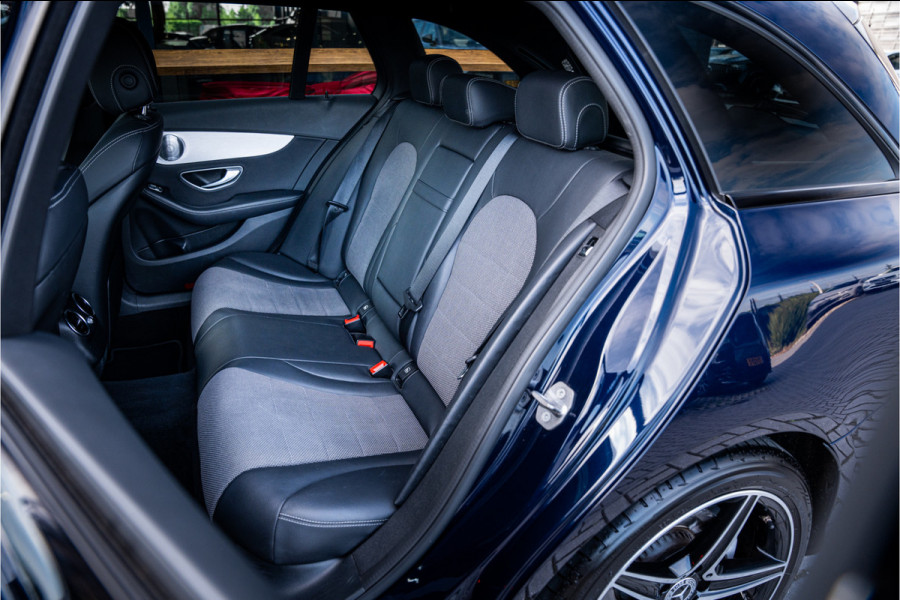 Mercedes-Benz C-Klasse Estate C180 Sport Edition Premium Plus - AMG Line | Burmester | Trekhaak | Camera | Stoelverwarming