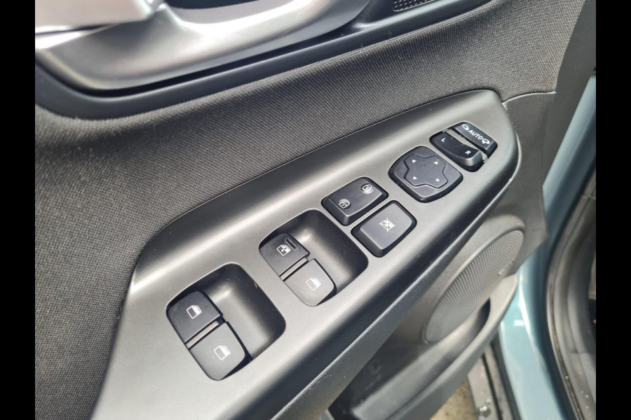 Hyundai Kona 1.6 GDI HEV Comfort Smart