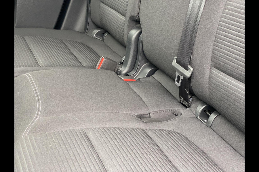 Ford Kuga 2.5 PHEV Titanium | zuid | 225pk | Driver Assistance Pack | Winterpack | 1.500kg Trekgewicht |