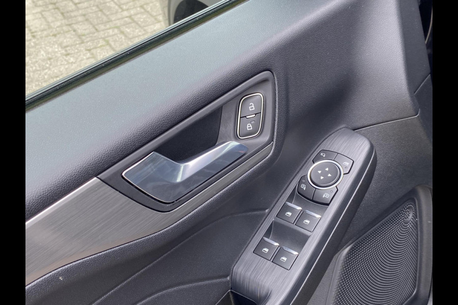 Ford Kuga 2.5 PHEV Titanium | zuid | 225pk | Driver Assistance Pack | Winterpack | 1.500kg Trekgewicht |