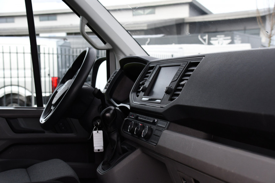 Volkswagen Crafter 35 2.0 TDI L4 Oprijwagen 177PK, Luchtvering, Automaat, Cruise, Direct Leverbaar, Multimedia, Carplay, Lier,  Autotransport
