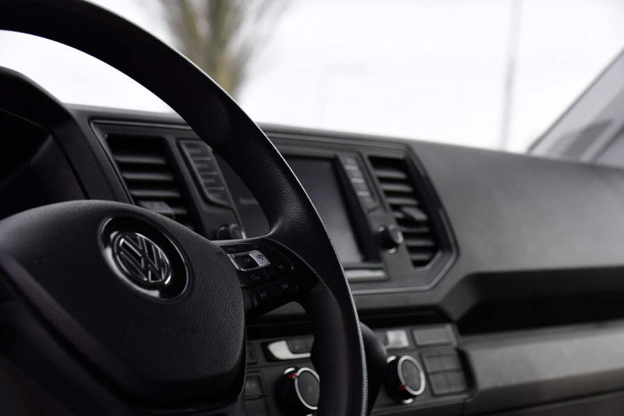 Volkswagen Crafter 35 2.0 TDI L4 Oprijwagen 177PK, Luchtvering, Automaat, Cruise, Direct Leverbaar, Multimedia, Carplay, Lier,  Autotransport
