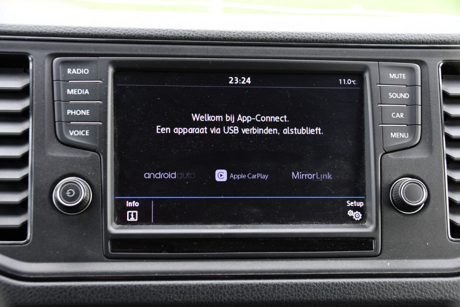 Volkswagen Crafter 35 2.0 TDI L4 Oprijwagen 177PK, Luchtvering, Automaat, Cruise, Direct Leverbaar, Multimedia, Carplay, Lier,  Autotransport