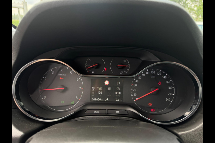 Opel Grandland X 1.6 Turbo Ultimate 133 kw / 181 Pk / AFN. TREKHAAK / ELEKTR. KLEP / LEDER / PANO / STOELVENTILATIE / 4-SEIZ BAND
