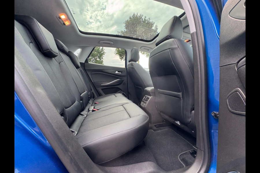 Opel Grandland X 1.6 Turbo Ultimate 133 kw / 181 Pk / AFN. TREKHAAK / ELEKTR. KLEP / LEDER / PANO / STOELVENTILATIE / 4-SEIZ BAND
