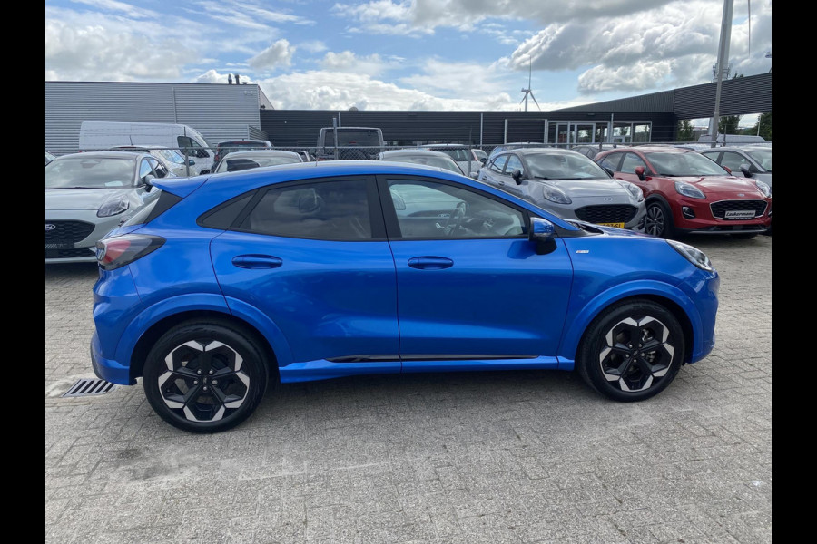 Ford Puma 1.0 EcoBoost Hybrid ST-Line X 155pk Automaat | Panoramadak | Afneembare trekhaak | Winter Pack | Adaptive cruise control | 360 graden camera | Bang&Olufsen | Elektrsiche achterklep | Matrix LED