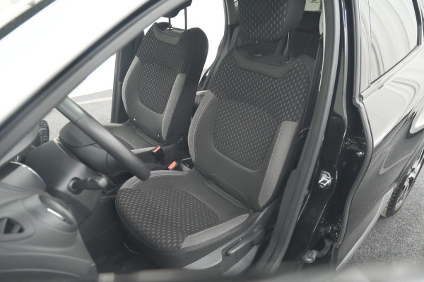 Renault Captur TCe 90 Intens | Camera | Dodehoekdetectie | Navigatie | Parkeersensoren