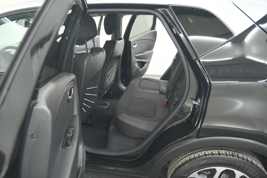 Renault Captur TCe 90 Intens | Camera | Dodehoekdetectie | Navigatie | Parkeersensoren