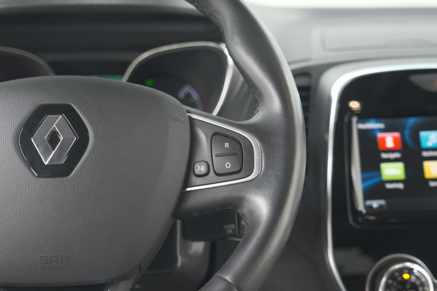 Renault Captur TCe 90 Intens | Camera | Dodehoekdetectie | Navigatie | Parkeersensoren