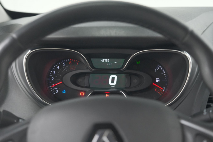 Renault Captur TCe 90 Intens | Camera | Dodehoekdetectie | Navigatie | Parkeersensoren