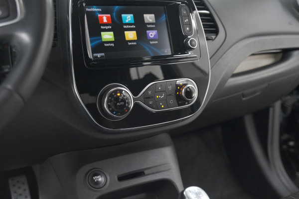 Renault Captur TCe 90 Intens | Camera | Dodehoekdetectie | Navigatie | Parkeersensoren