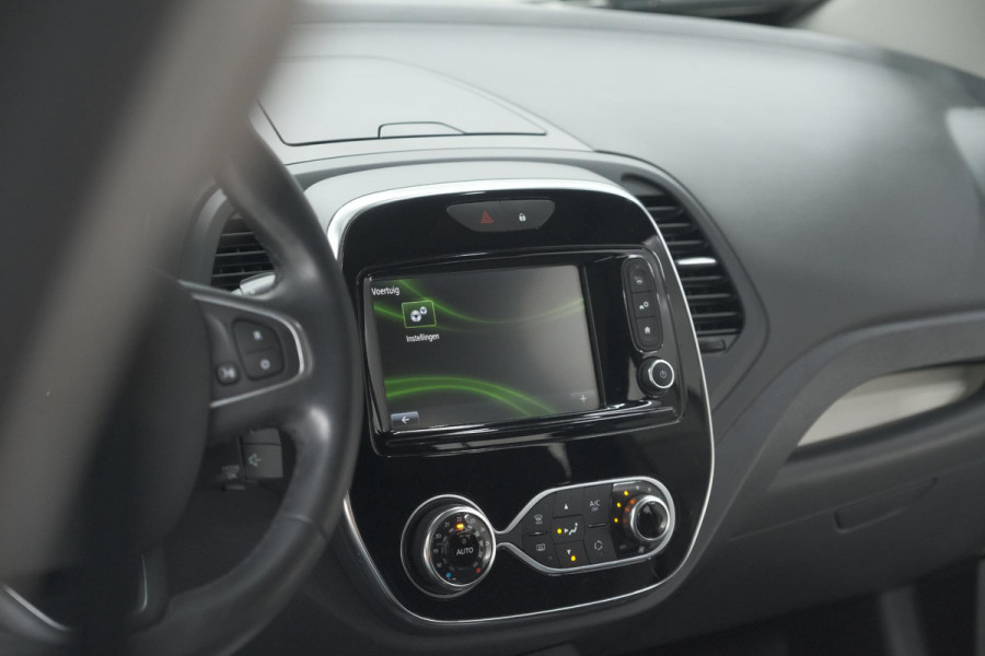Renault Captur TCe 90 Intens | Camera | Dodehoekdetectie | Navigatie | Parkeersensoren