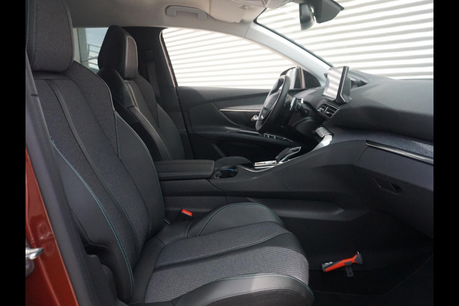 Peugeot 5008 1.2 TURBO 130 Blue Lease Allure 20.265km ! | Nette auto | Dealeronderhouden