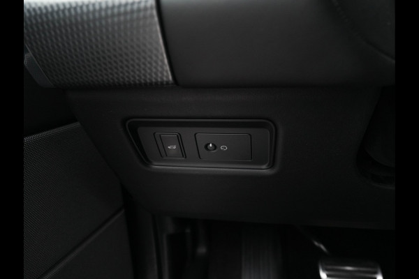 Land Rover Range Rover Sport 3.0 P400 MHEV HST (INCL.BTW) *PANO | HEAD-UP | FULL-LED | FULL-LEATHER | MERIDIAN-SOUND | MEMORY-PACK | COMFORT-SEATS | DIGI-COCKPIT | AIR-SUSPENSION | CAMERA | NAVI-FULLMAP |  22''ALU*