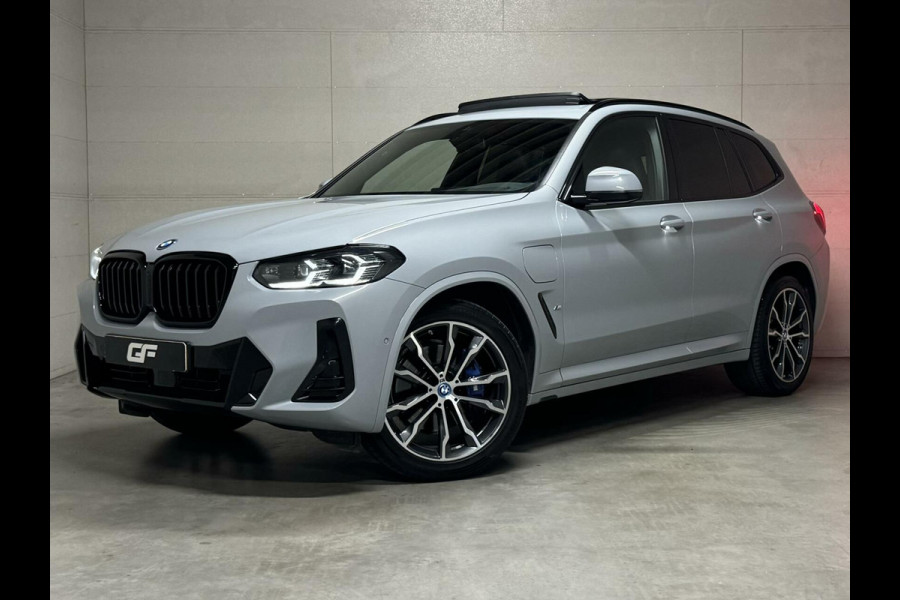 BMW X3 xDrive30e M-Sport Pano H/K Leer Sfeer Camera CarPlay